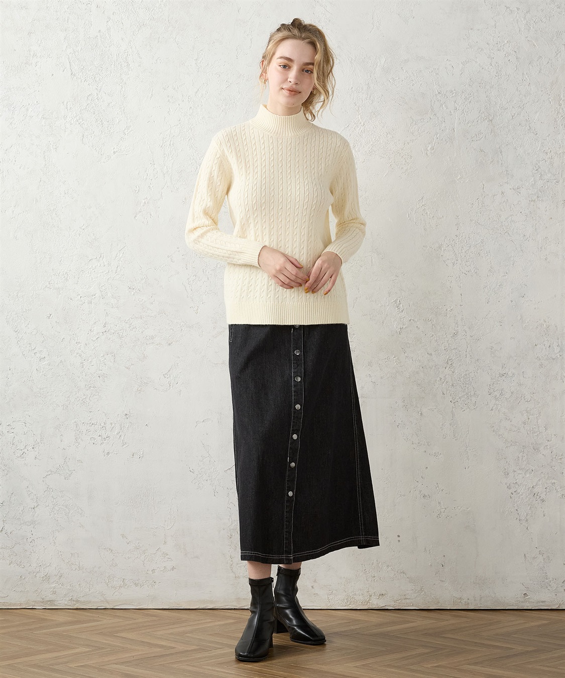 ケーブルニット ハイネックプルオーバー LE SOUK HOLIDAY｜クロス