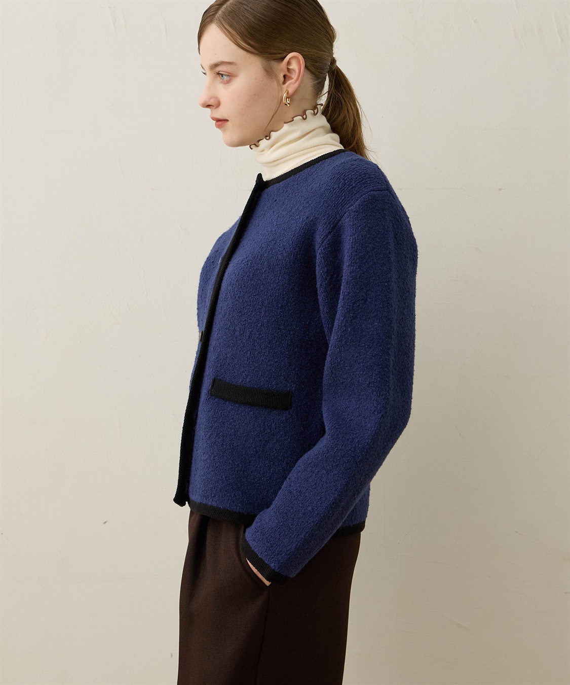 archivo 長袖ニット　ブラック ニット/セーター（ブラック/黒色系・長袖）ファッション通販