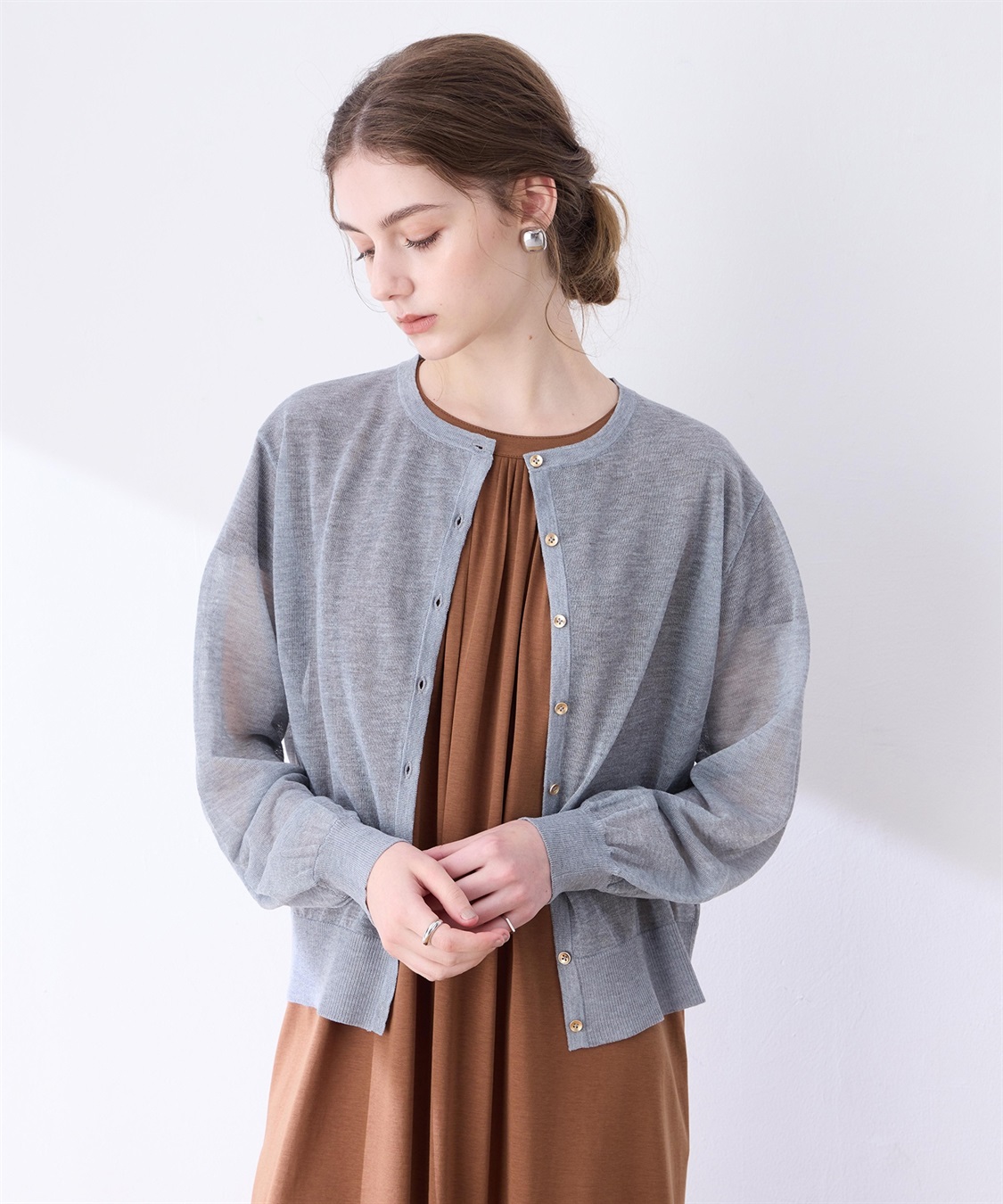 LE SOUK HOLIDAY 金ボタンシアーカーディガン_sub_3