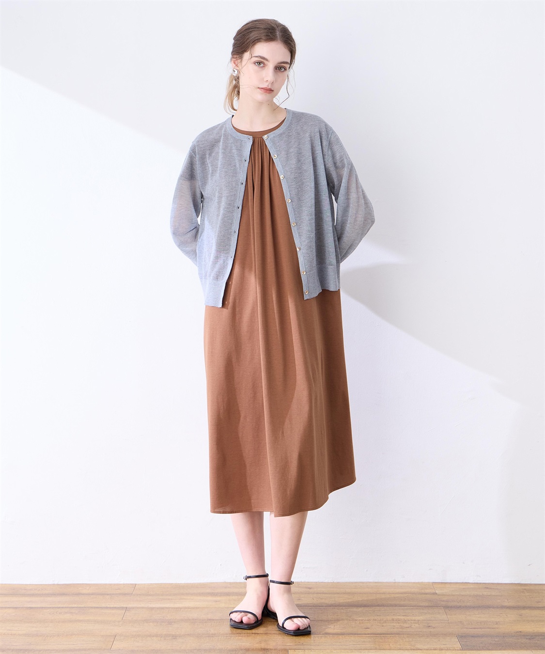 LE SOUK HOLIDAY 金ボタンシアーカーディガン_sub_19