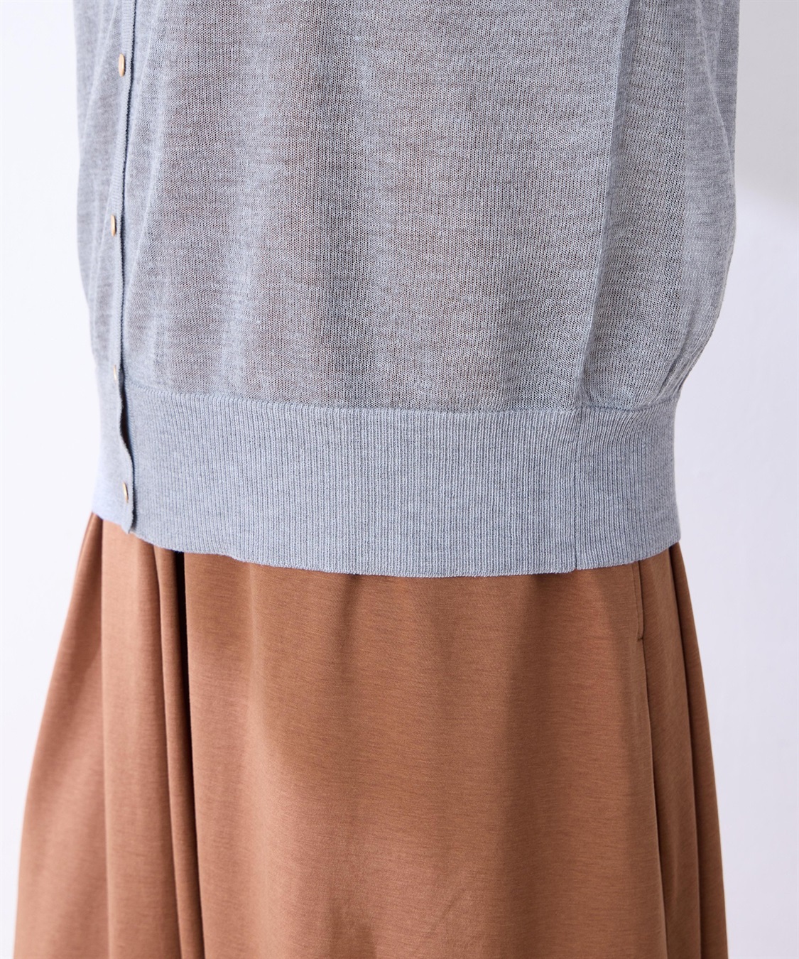 LE SOUK HOLIDAY 金ボタンシアーカーディガン_sub_22