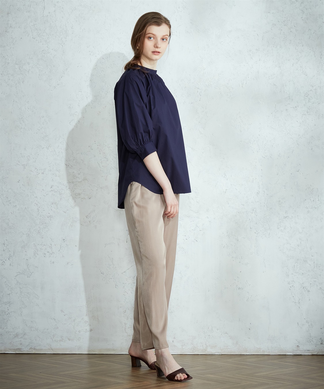 ギャザーネックブラウス LE SOUK HOLIDAY｜クロスプラス公式通販サイト