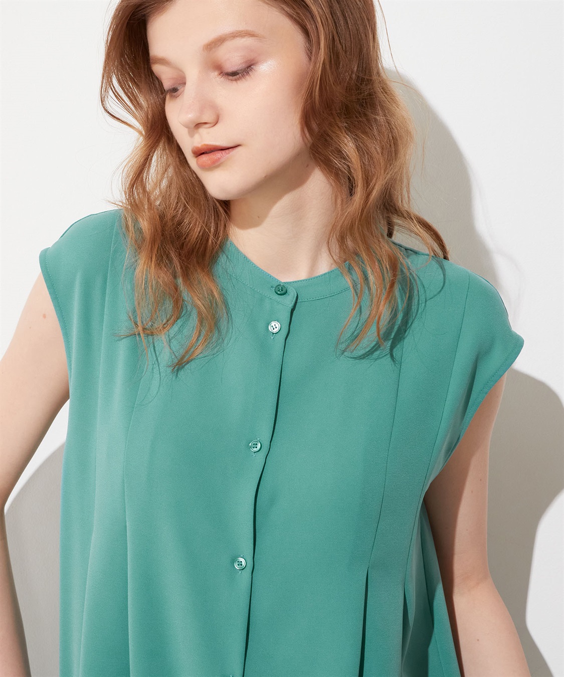 LE SOUK HOLIDAY バックタックノースリーブブラウス_sub_1