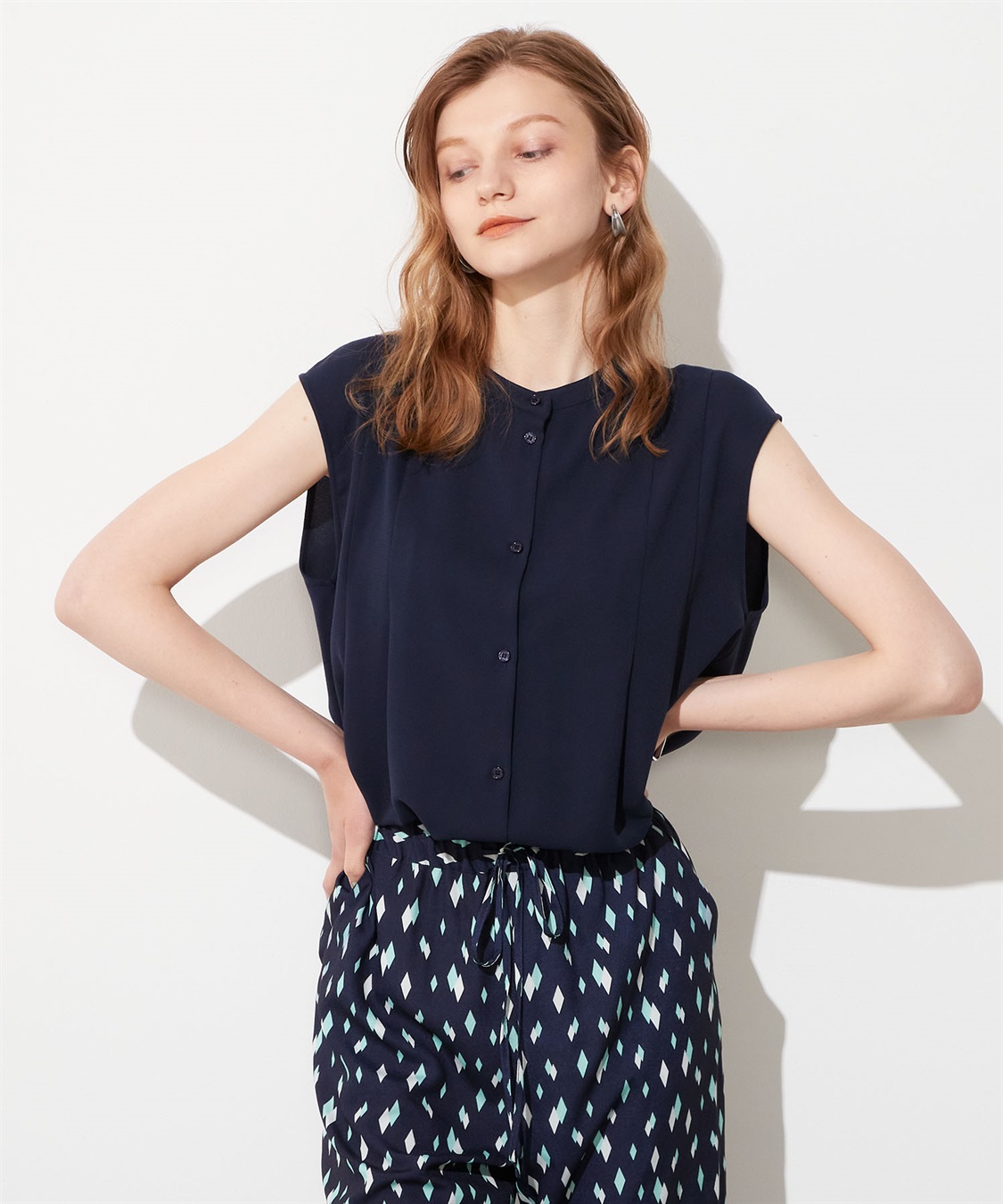 LE SOUK HOLIDAY バックタックノースリーブブラウス_sub_10