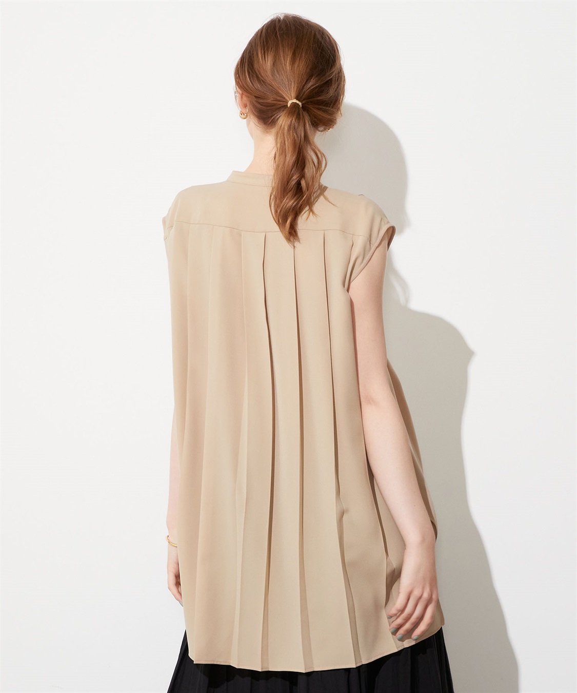 LE SOUK HOLIDAY バックタックノースリーブブラウス_sub_21
