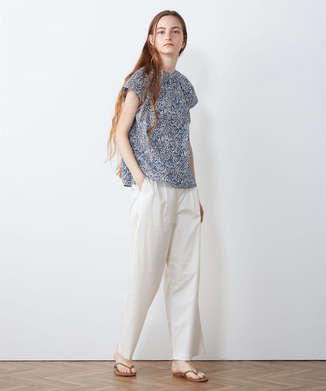 ルスークホリデー LE SOUK HOLIDAY リバティプリントブラウス　新品 リバティプリントブラウス LE SOUK HOLIDAY｜クロスプラス公式