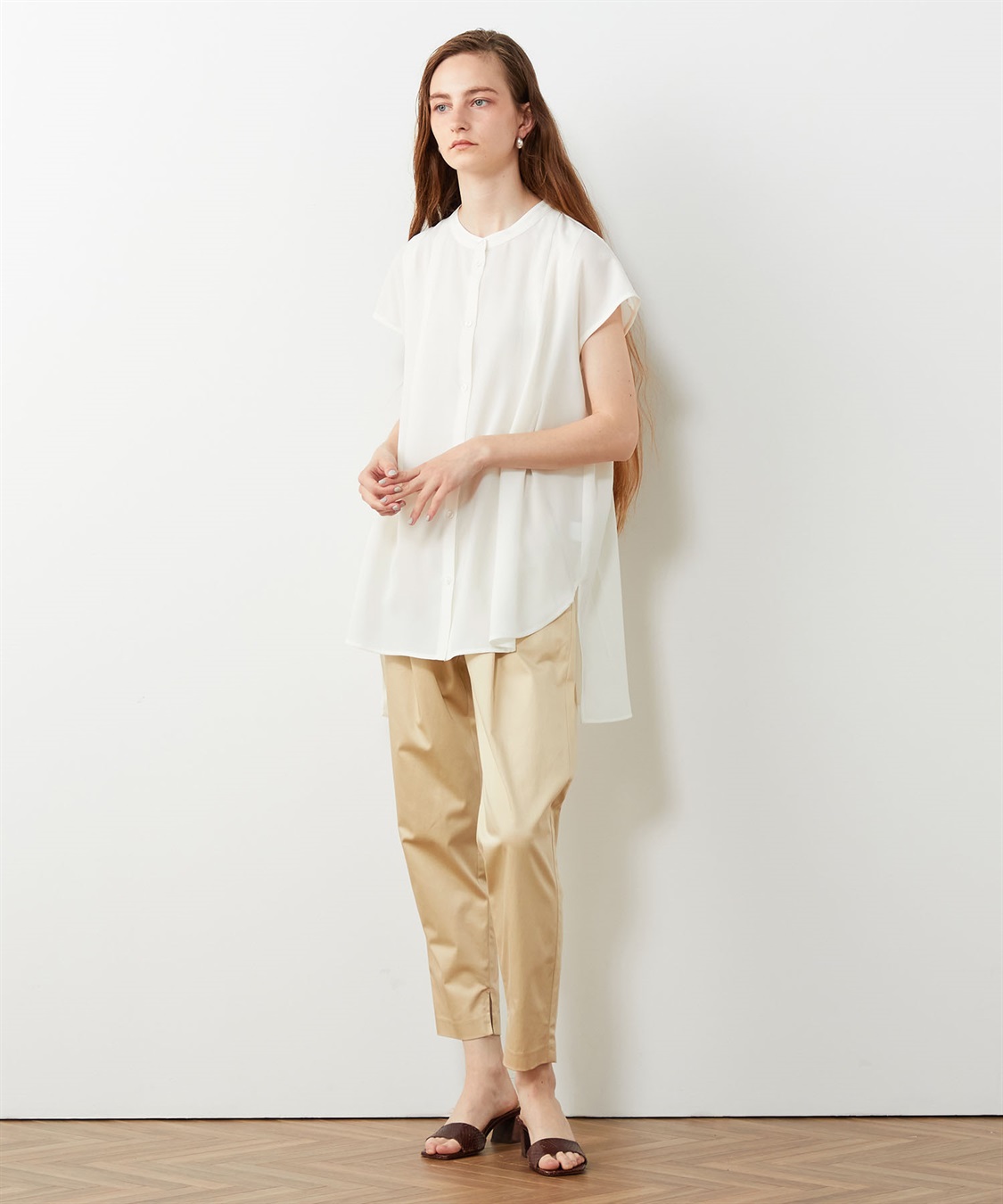 バックタックブラウス LE SOUK HOLIDAY｜クロスプラス公式通販サイト