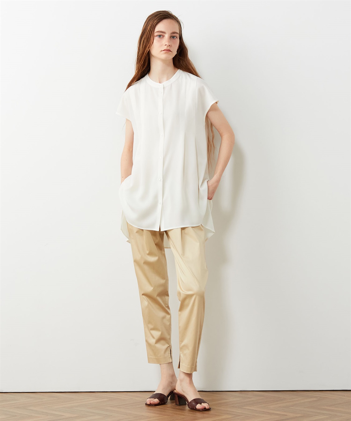 バックタックブラウス LE SOUK HOLIDAY｜クロスプラス公式通販サイト