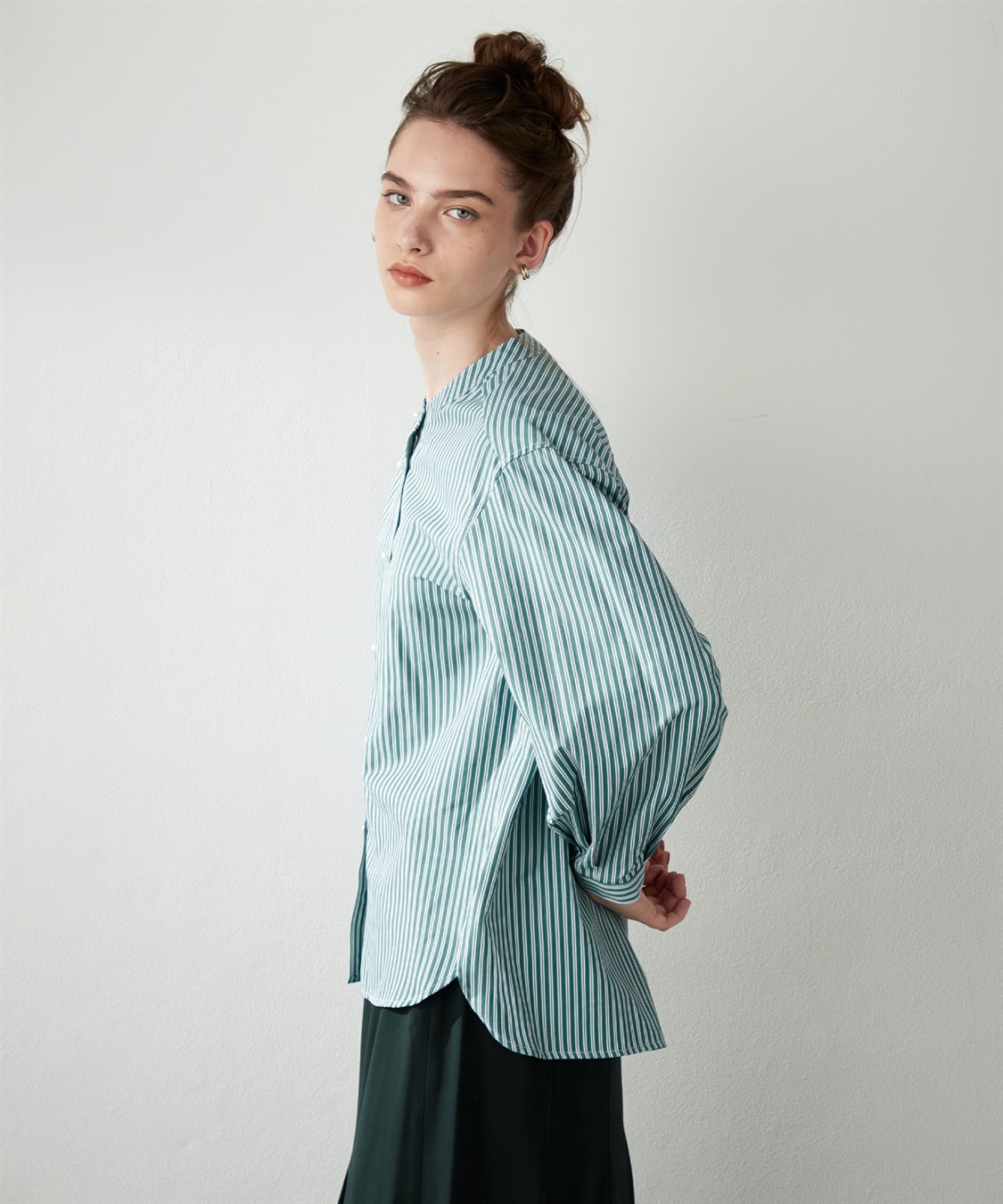 LE SOUK HOLIDAY パールボタンブラウス_sub_2