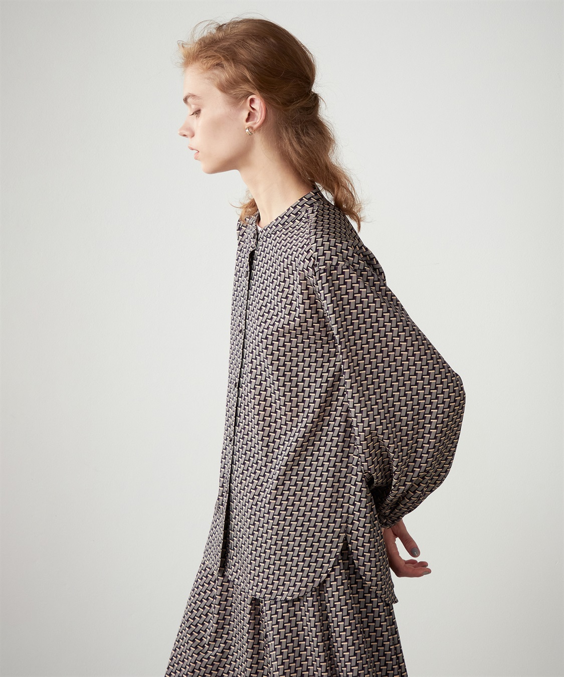 レウス trim_fce_item65d81c04a5e7c.jpg