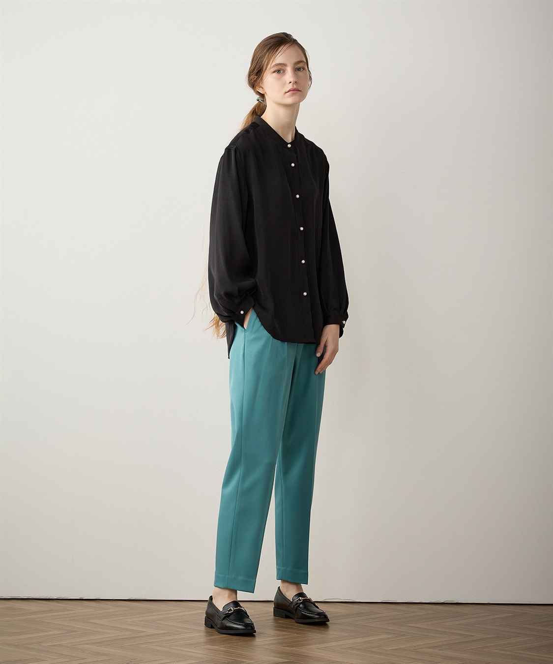 パールボタンブラウス LE SOUK HOLIDAY｜クロスプラス公式通販サイト