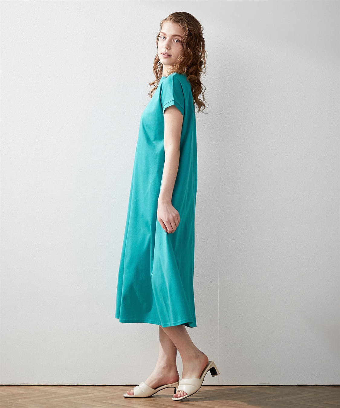 LE SOUK HOLIDAY 【接触冷感】モックネックカラーワンピース_sub_1