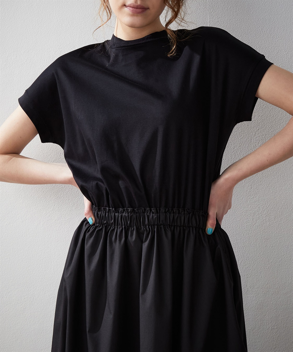 接触冷感】モックネックドッキングワンピース LE SOUK HOLIDAY｜クロス