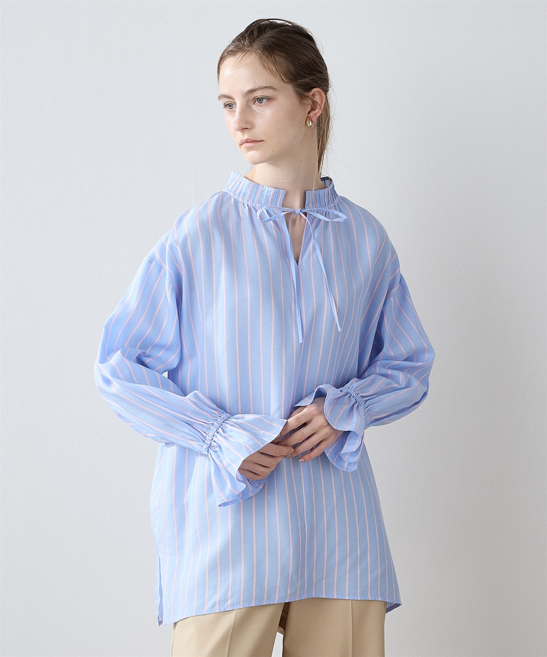 売れ筋商品|||イチ シャツ レディース トップス IHKate - Blouse - total eclipse w blue flowers イチ シャツ レディース トップス IHKate - Blouse - total