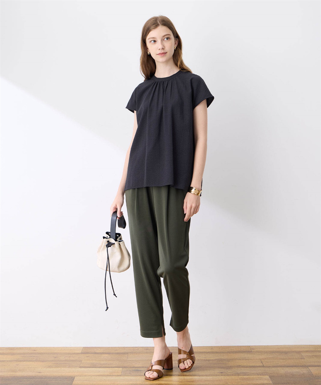 LE SOUK HOLIDAY ギャザーネックサッカーブラウス_sub_18