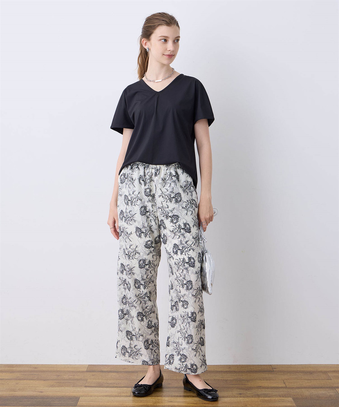 LE SOUK HOLIDAY 【接触冷感】Vネックトリコットプルオーバー_sub_10