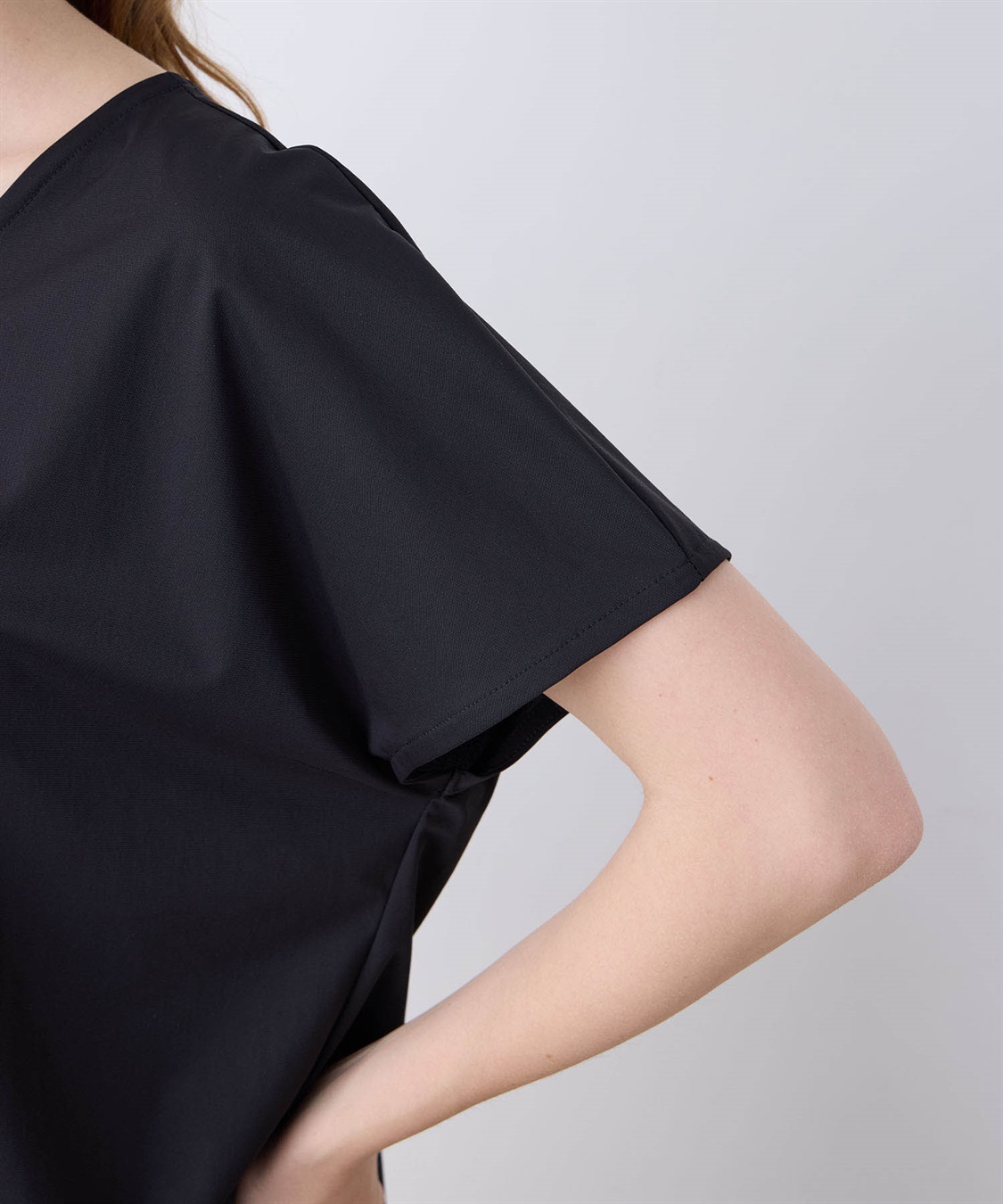 LE SOUK HOLIDAY 【接触冷感】Vネックトリコットプルオーバー_sub_18