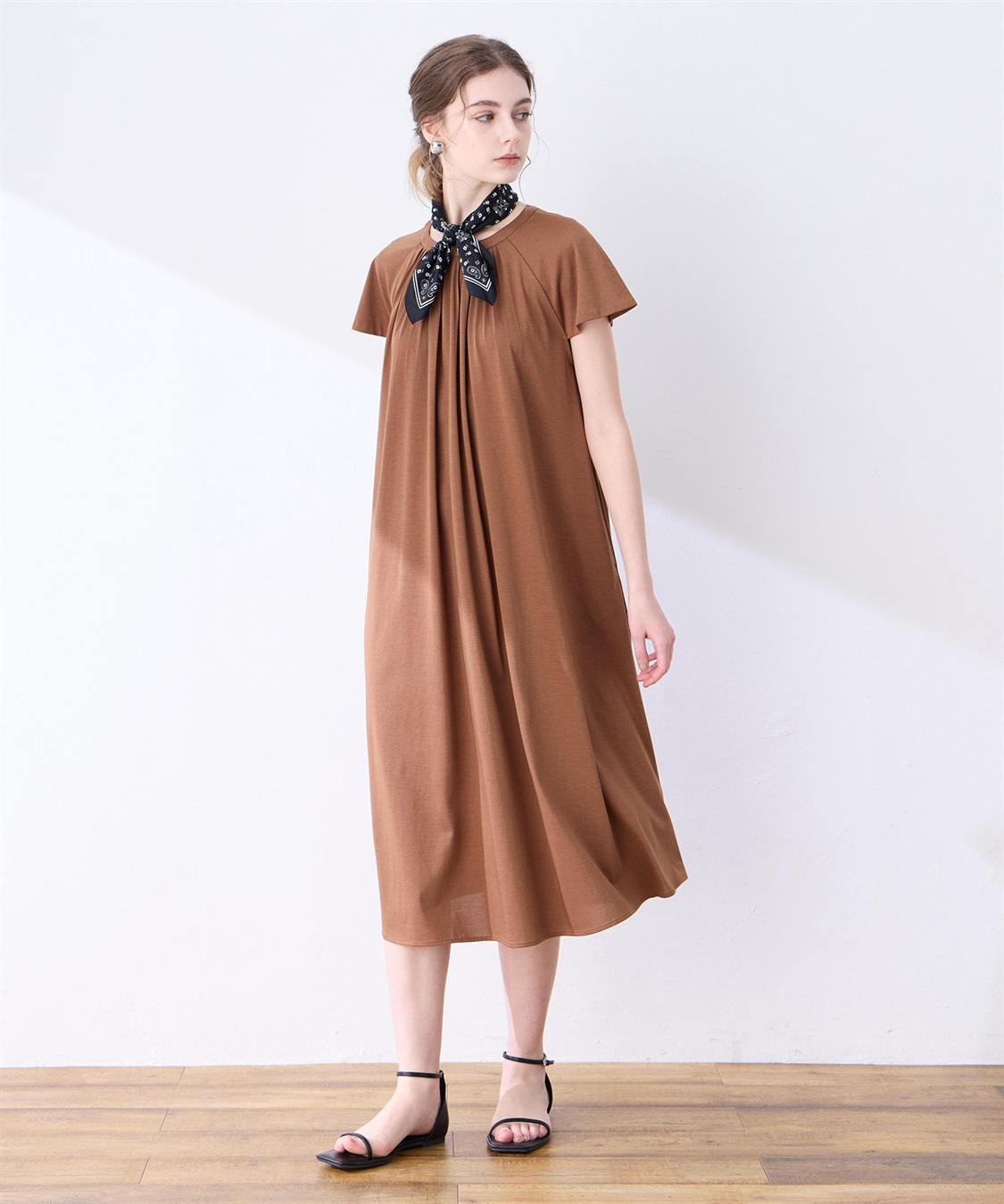 LE SOUK HOLIDAY 【接触冷感】ピンタックワンピース_sub_5