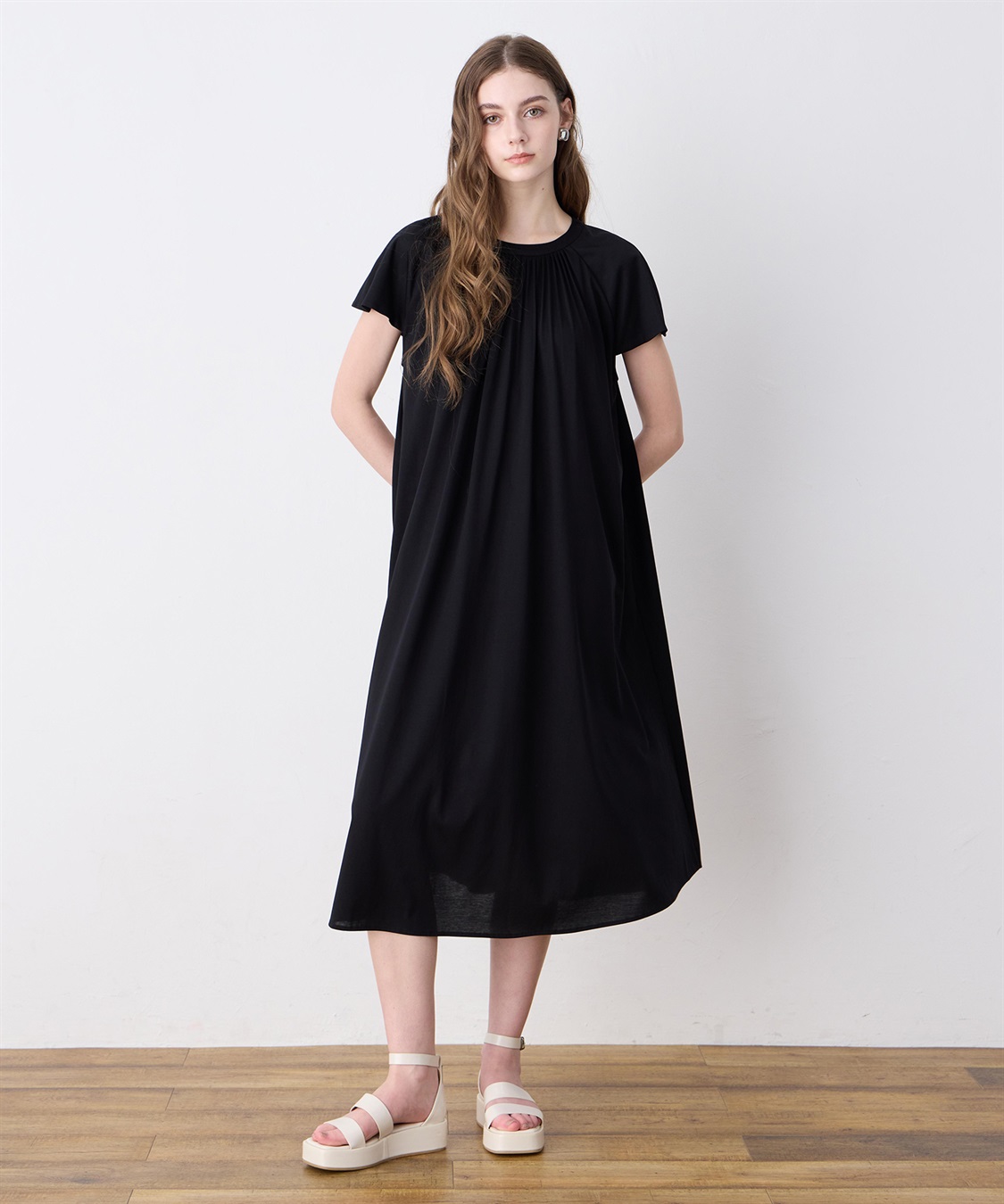 LE SOUK HOLIDAY 【接触冷感】ピンタックワンピース_sub_16