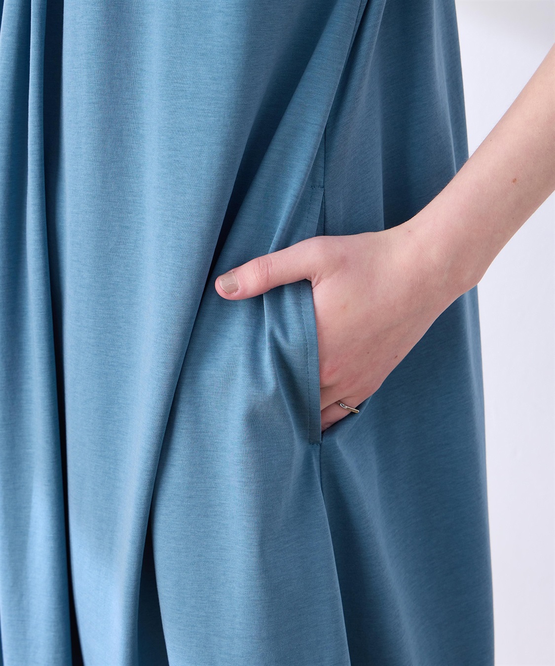 LE SOUK HOLIDAY 【接触冷感】ピンタックワンピース_sub_24