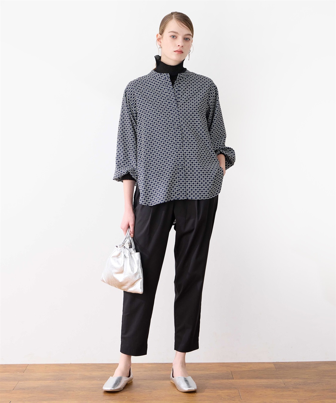LE SOUK HOLIDAY 幾何学プリントバンドカラーブラウス_sub_17