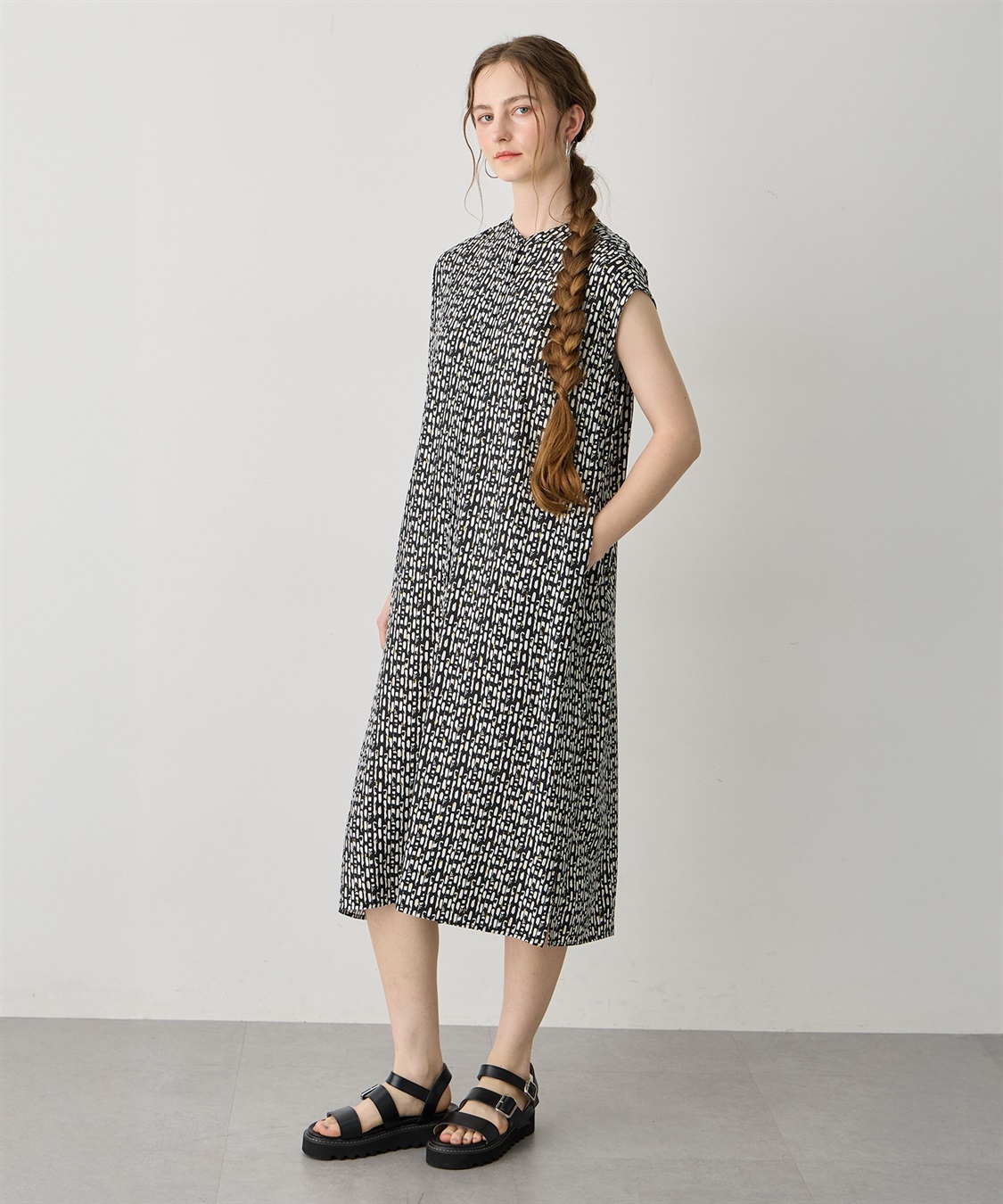 LE SOUK HOLIDAY バンドカラープリントワンピース_sub_5