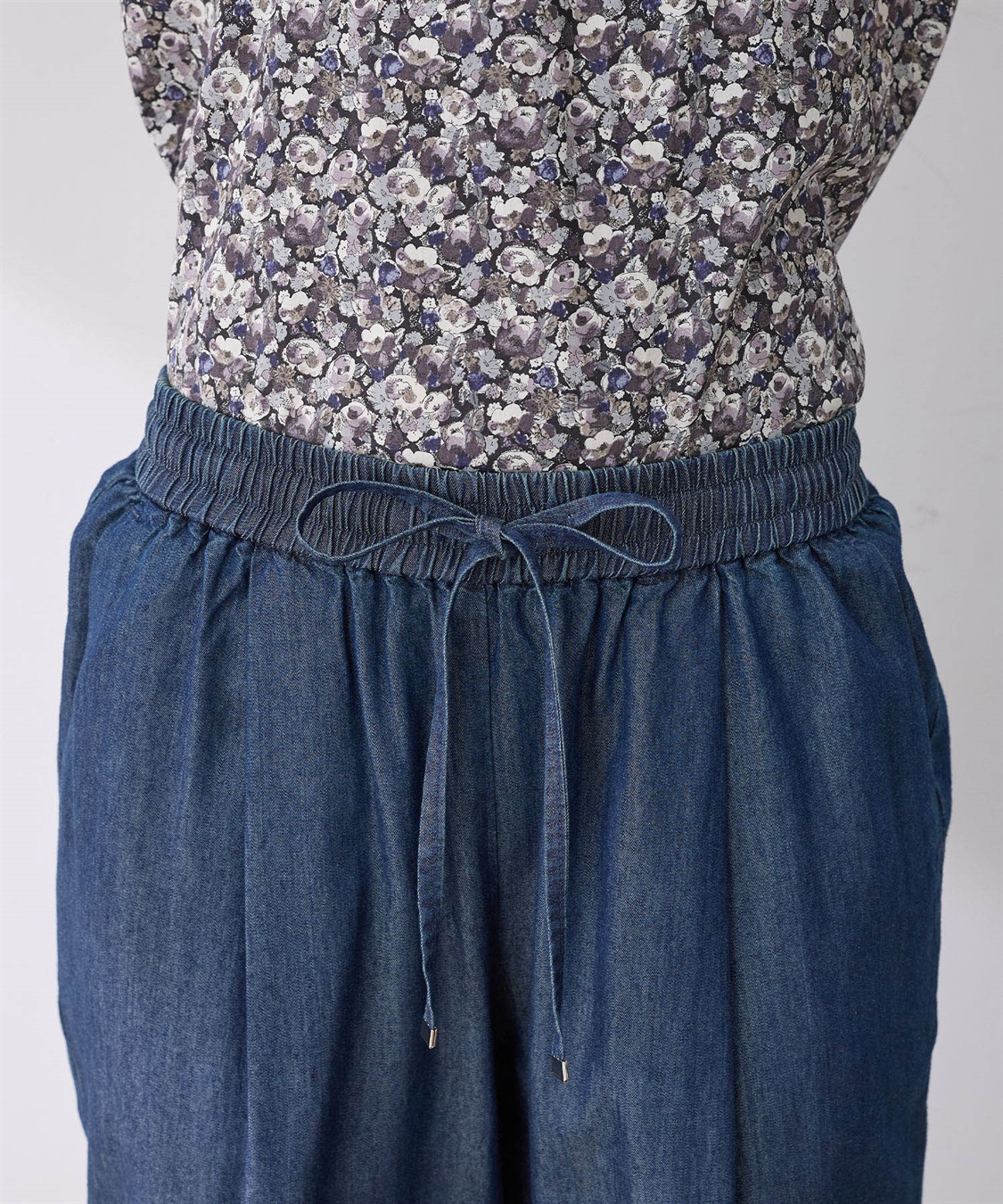 LE SOUK HOLIDAY デニムタックテーパードパンツ_sub_15