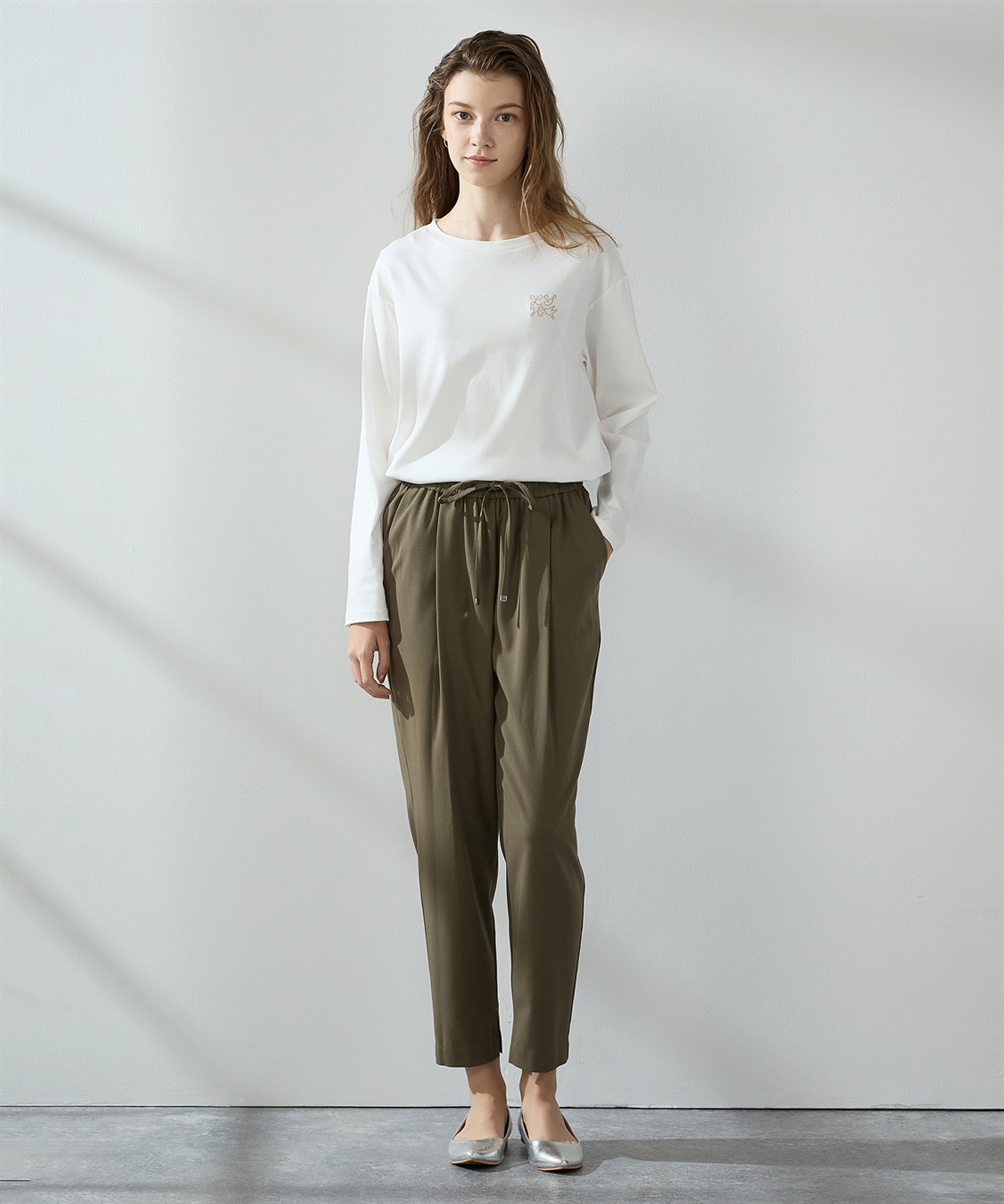 LE SOUK HOLIDAY タックテーパードパンツ_sub_16