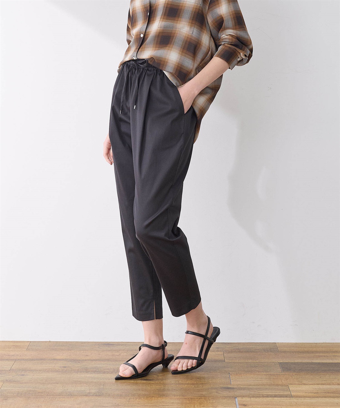 LE SOUK HOLIDAY タックテーパードパンツ_sub_10