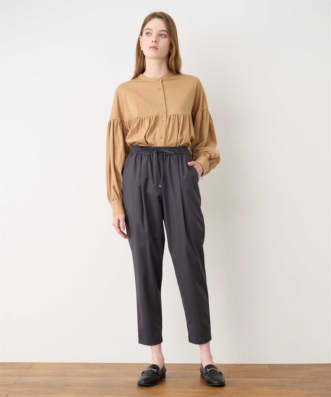 LE SOUK HOLIDAY タックテーパードパンツ_sub_9
