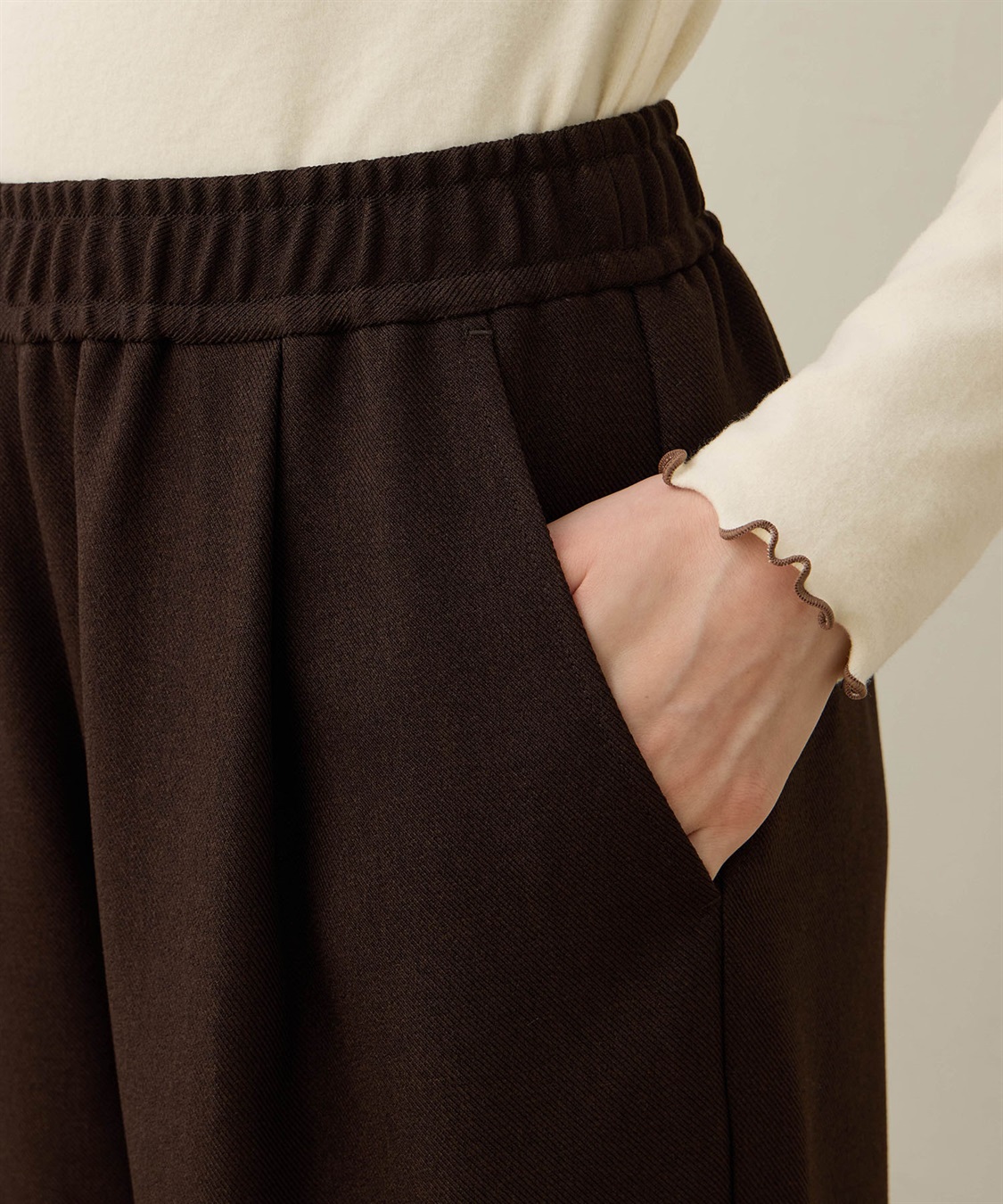 LE SOUK HOLIDAY ウーリッシュタックストレートパンツ_sub_18