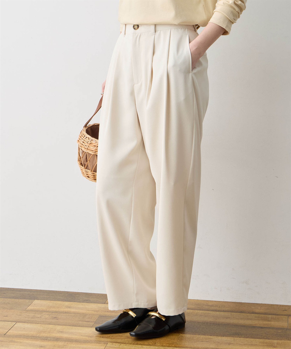 LE SOUK HOLIDAY 【WEB限定】タックカーブパンツ【後ろウエストゴム】_sub_1