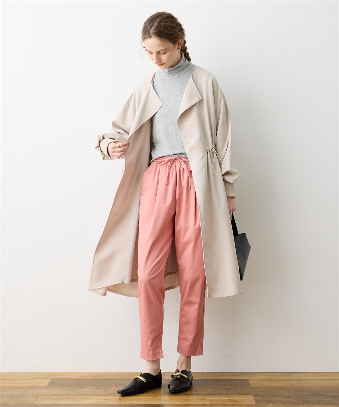 LE SOUK HOLIDAY ストレッチタックテーパードパンツ【ウエストゴム・サスティナブル素材】_sub_19