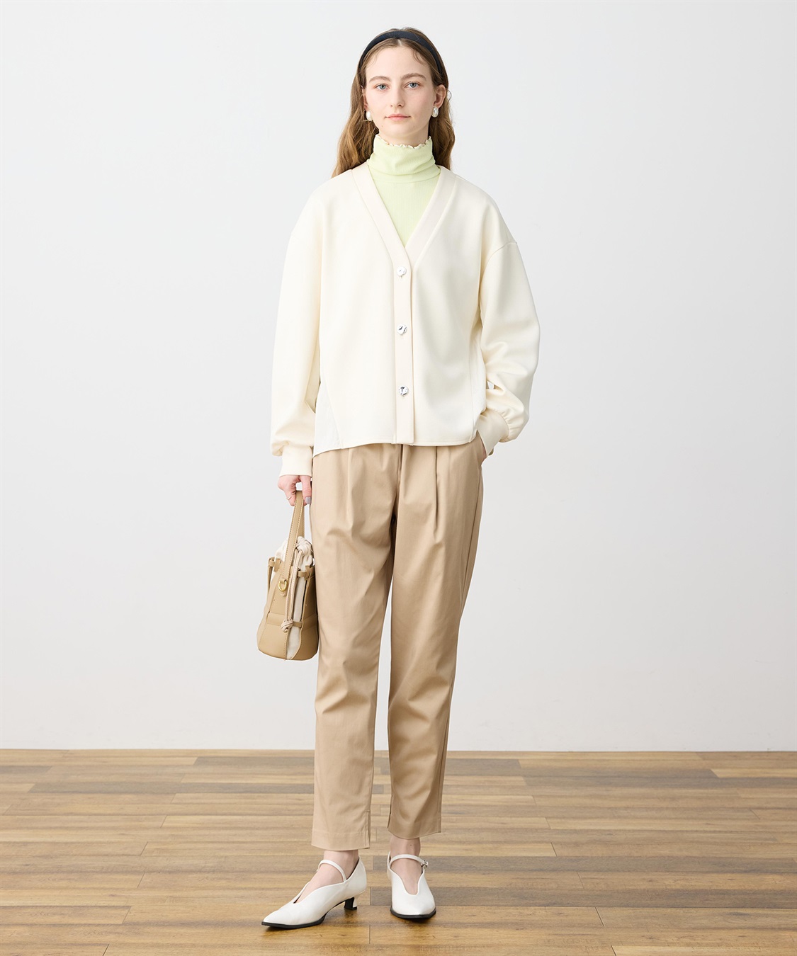 LE SOUK HOLIDAY ストレッチタックテーパードパンツ【ウエストゴム・サスティナブル素材】_sub_22