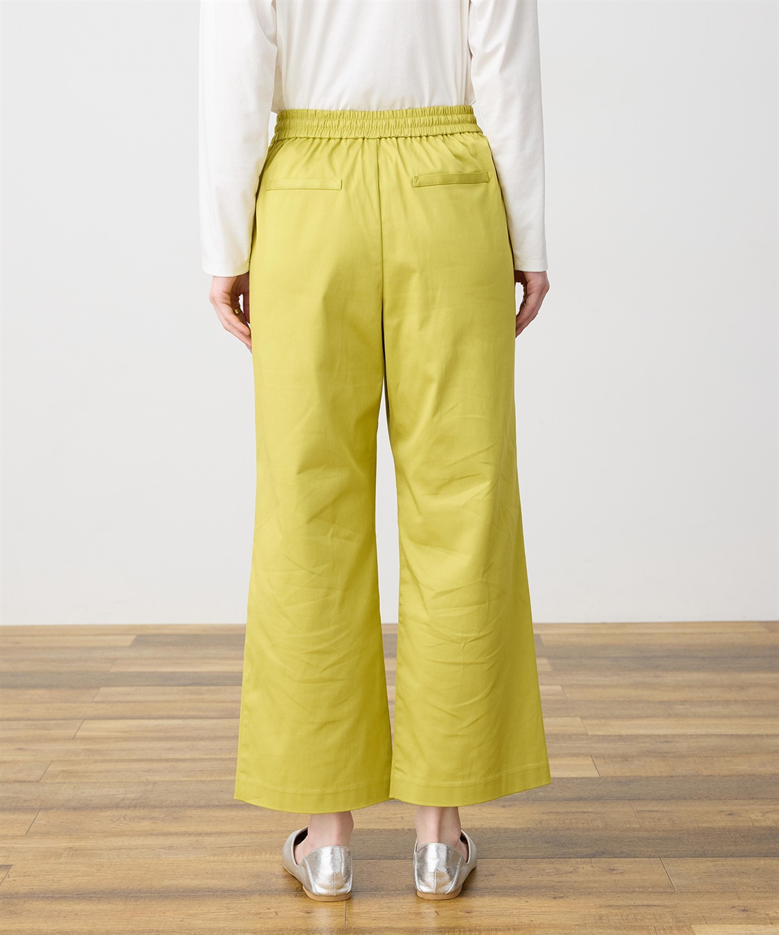 LE SOUK HOLIDAY ストレッチタックワイドパンツ【ウエストゴム・サスティナブル素材】_sub_3