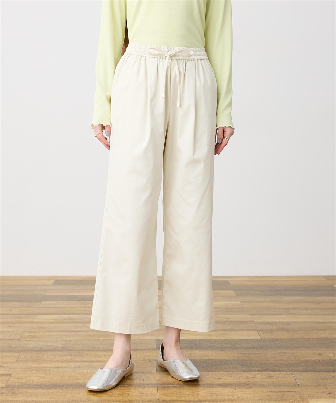 LE SOUK HOLIDAY ストレッチタックワイドパンツ【ウエストゴム・サスティナブル素材】_sub_4