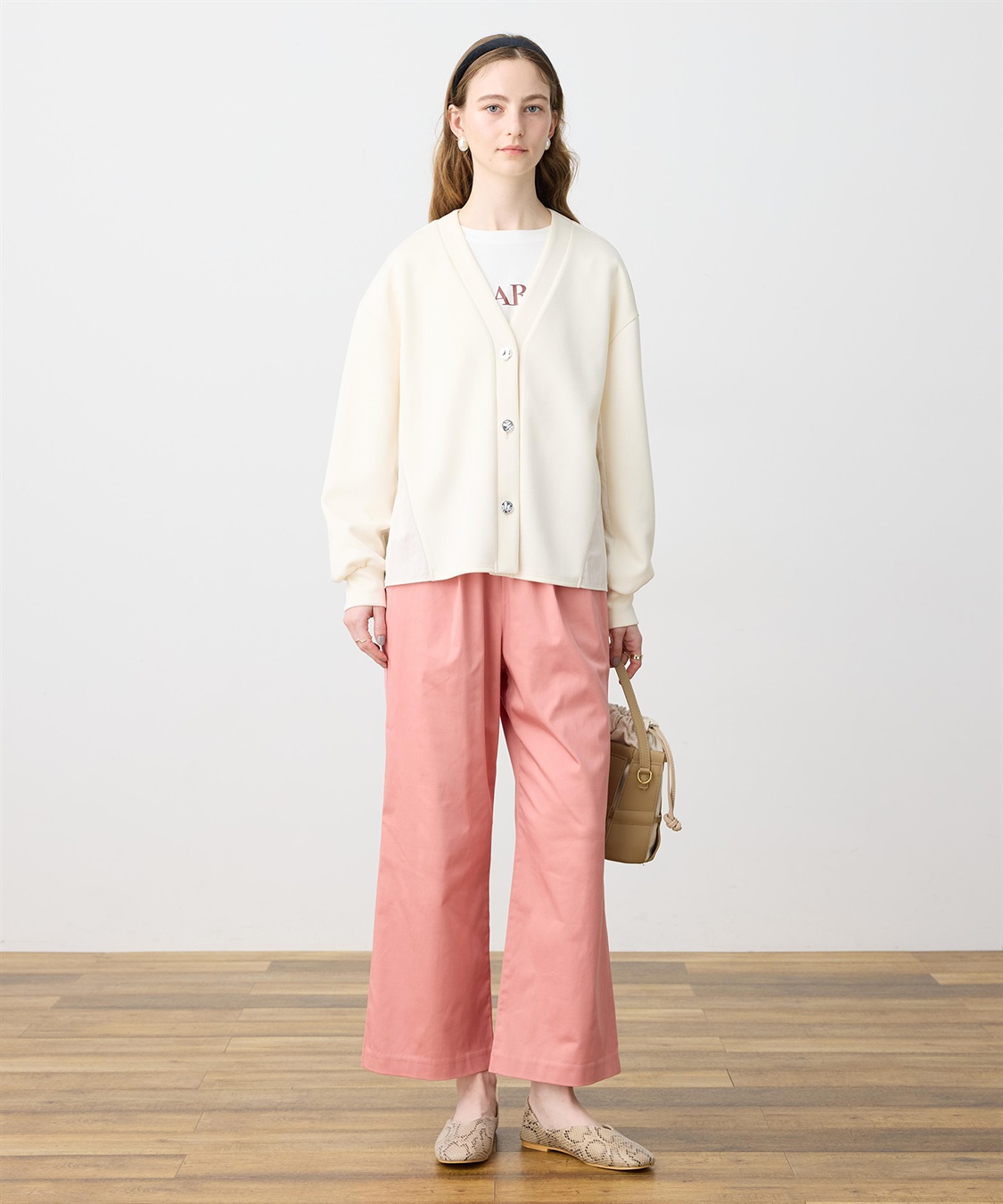 LE SOUK HOLIDAY ストレッチタックワイドパンツ【ウエストゴム・サスティナブル素材】_sub_18