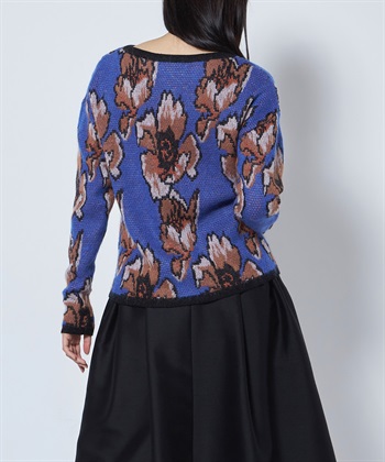 【192】♡next soon様♡和柄,和風,ブルーガール♡16枚 24時間限定 FLASH SALE】フラワー柄クルーネックニット 49AV