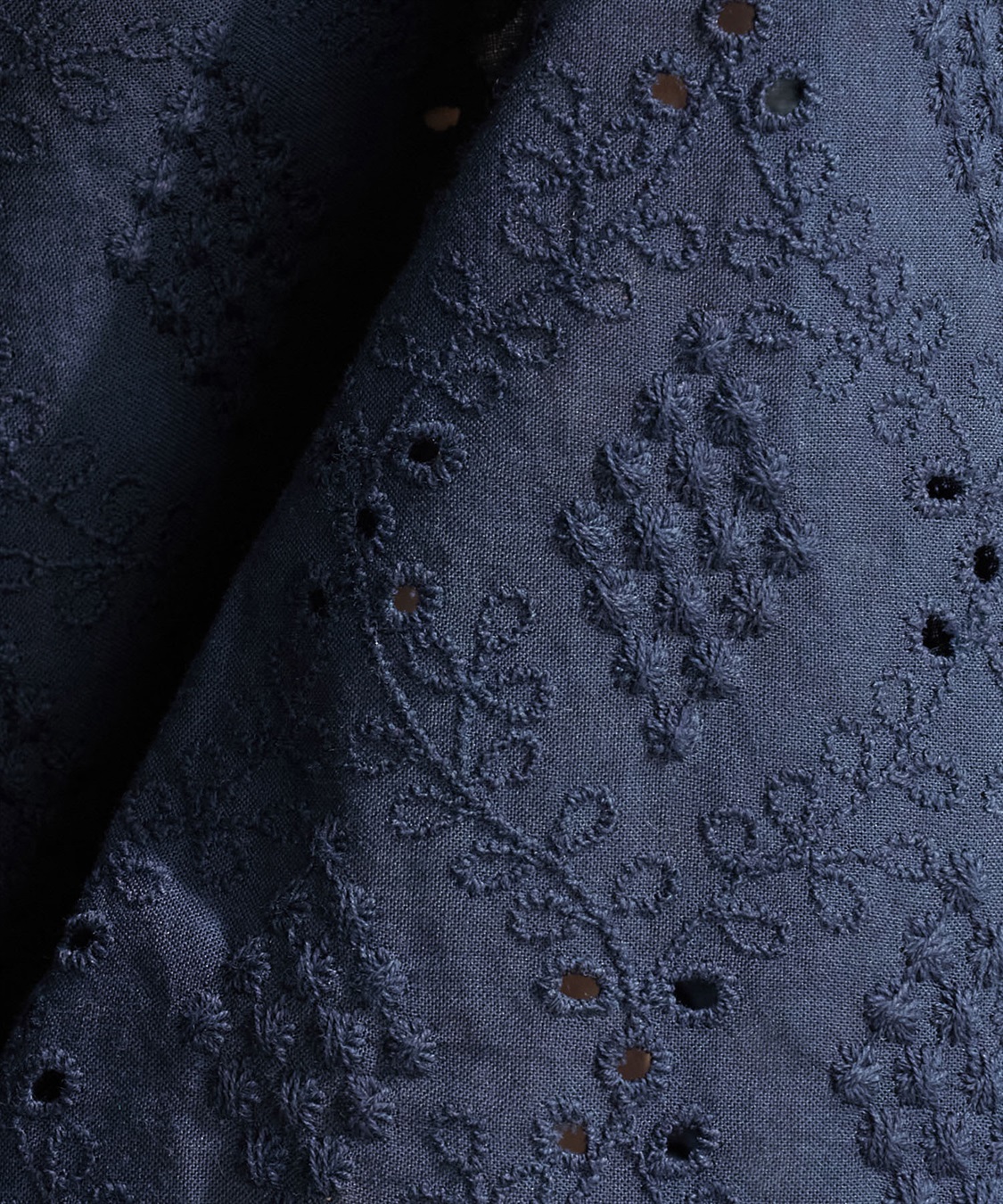 A/C DESIGN BY ALPHA CUBIC 【接触冷感】刺しゅうレースパフスリーブプルオーバー_sub_7