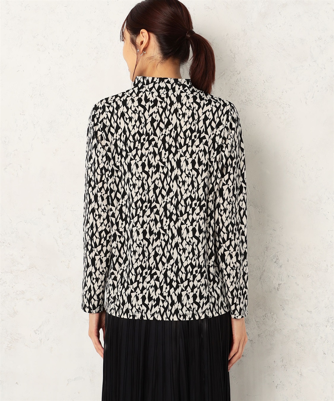 A/C DESIGN BY ALPHA CUBIC 裏起毛幾何柄プリントプルオーバー_sub_3