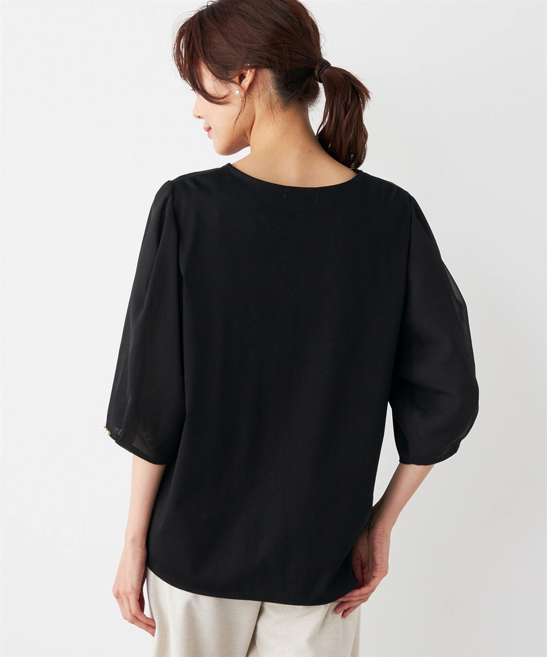 AMICA ブラック パフスリーブ シャツ パール使いパフスリーブTシャツ A/C DESIGN BY ALPHA CUBIC