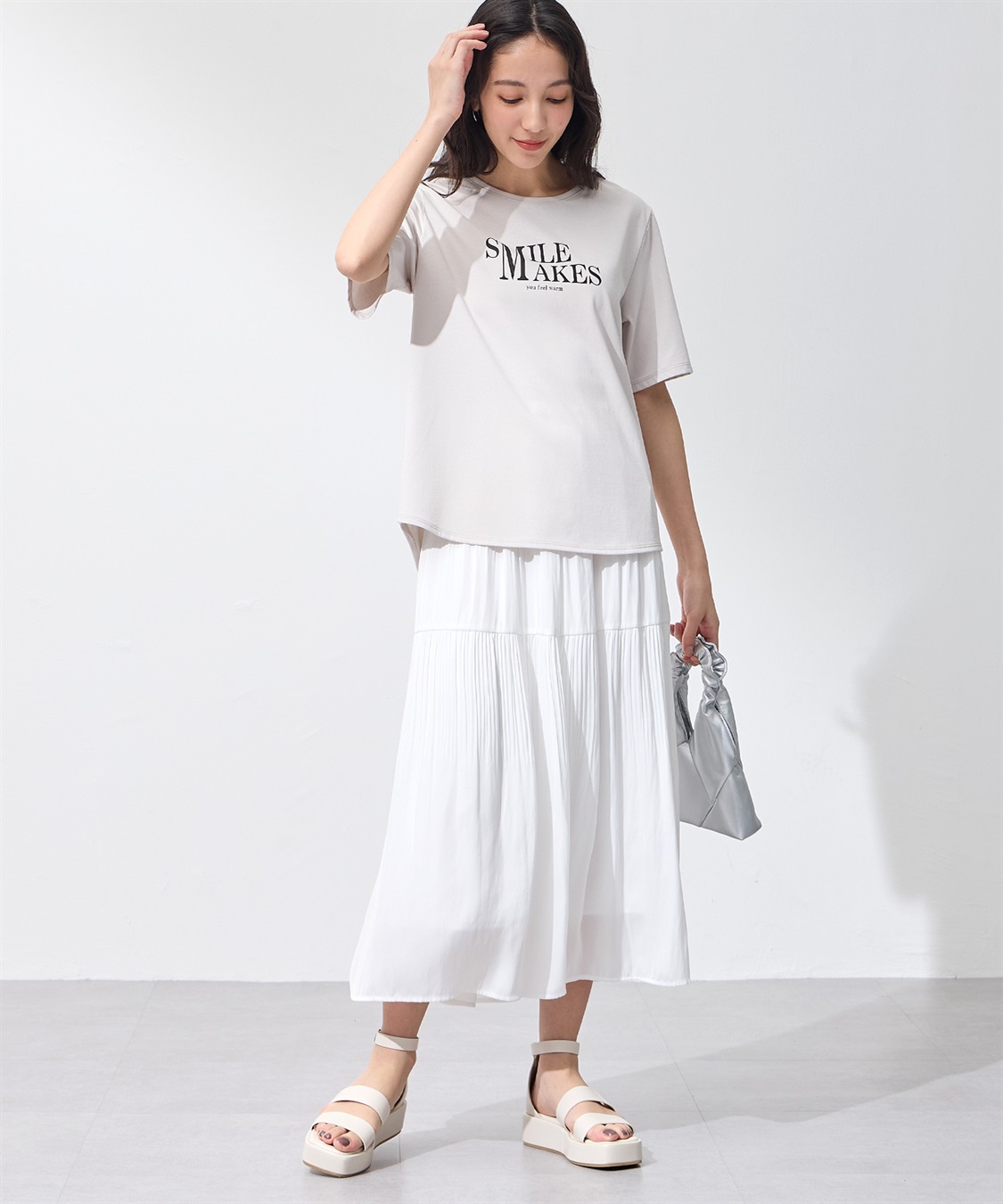 A/C DESIGN BY ALPHA CUBIC 【UVカット】ロゴプリントラウンドヘムTシャツ_sub_26