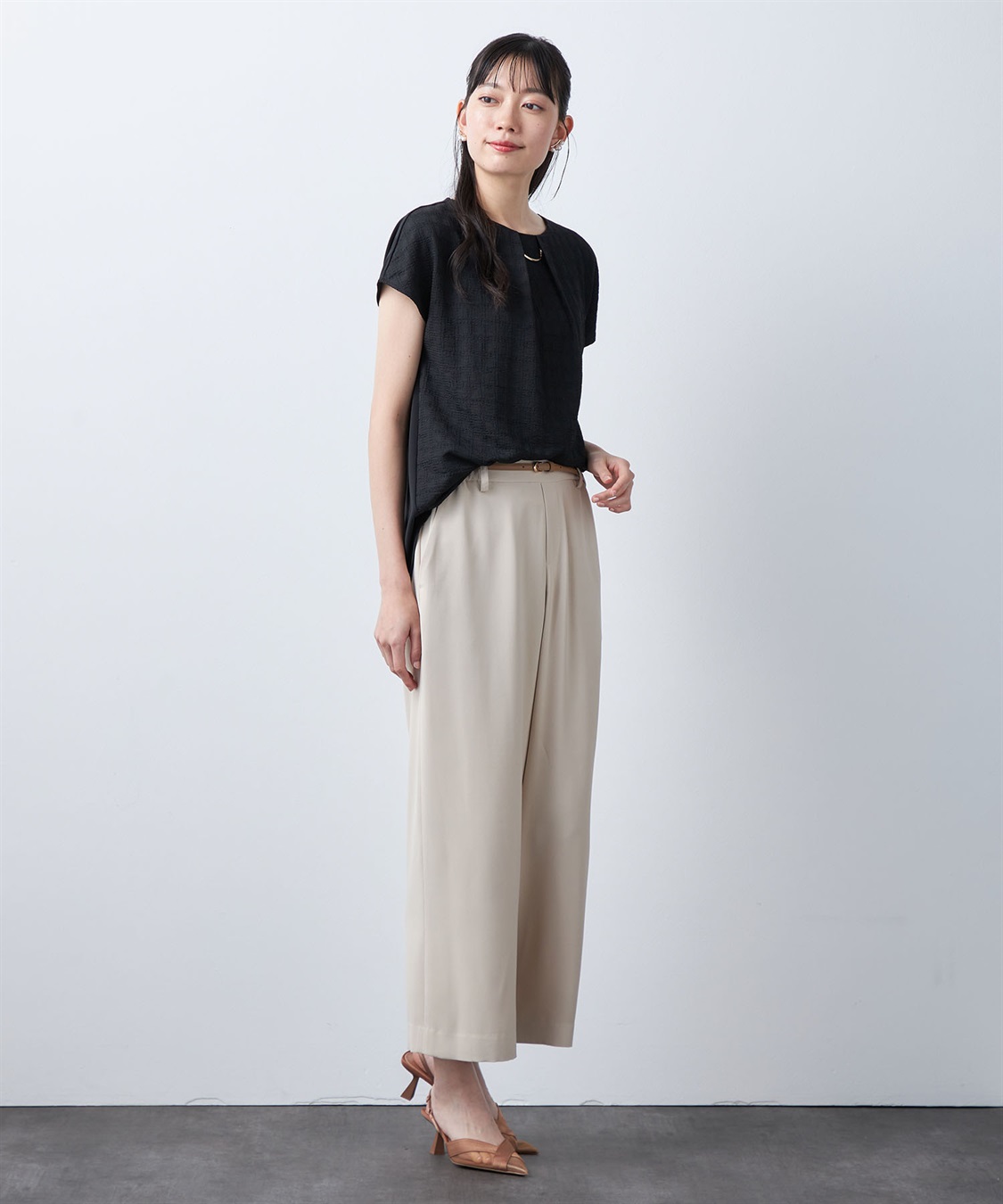 A/C DESIGN BY ALPHA CUBIC チャームTブラウス_sub_20