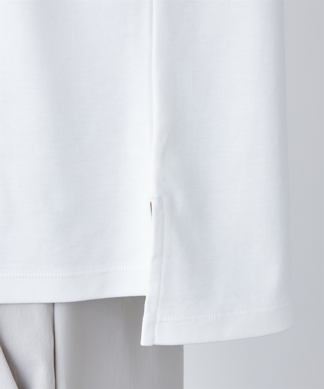 A/C DESIGN BY ALPHA CUBIC 【汗じみ防止・UVカット・冷感】テープ使いTシャツ_sub_12