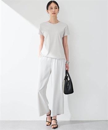 A/C DESIGN BY ALPHA CUBIC フレンチVネックTシャツ【すごツヤ・UVカット・接触冷感】_subthumb_1