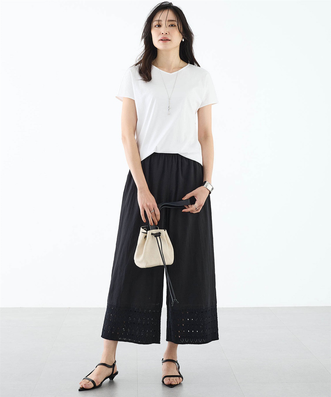 北欧、暮らしの道具店　VネックTシャツ ブラック、チャコール、オフホワイト　3色 URBAN SQUARE Tシャツ メンズ 半袖 Vネック 接触冷感 涼しい
