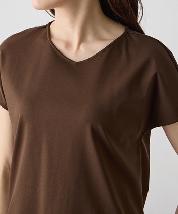 A/C DESIGN BY ALPHA CUBIC フレンチVネックTシャツ【すごツヤ・UVカット・接触冷感】_subthumb_23