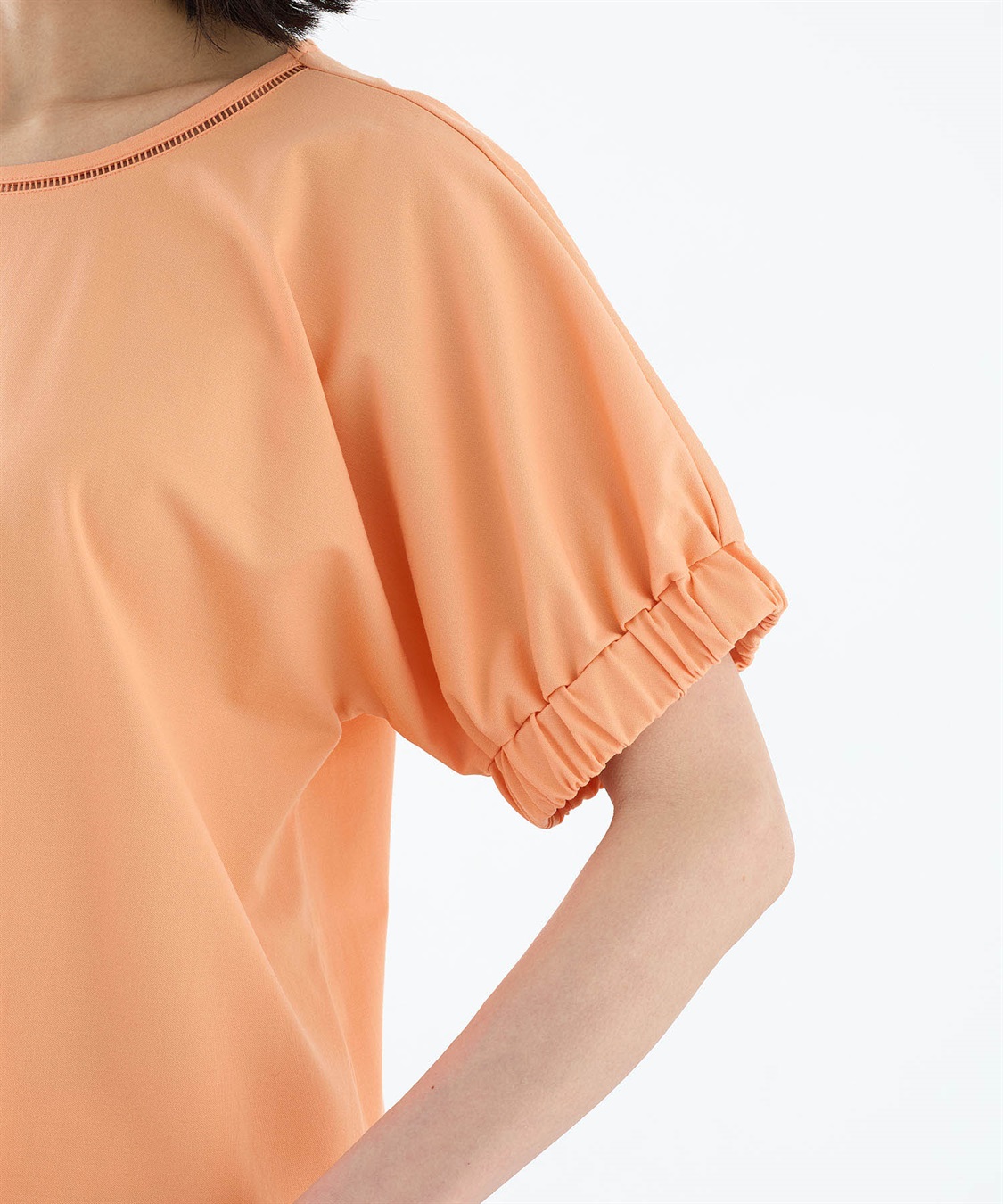 A/C DESIGN BY ALPHA CUBIC 袖シャーリングドルマンプルオーバー【接触冷感・UVカット】_sub_13