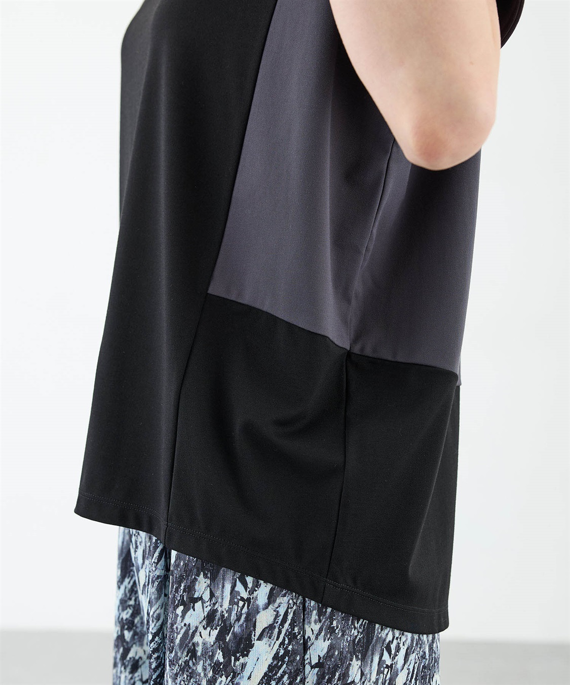 A/C DESIGN BY ALPHA CUBIC 配色ブロッキングプルオーバー_sub_12