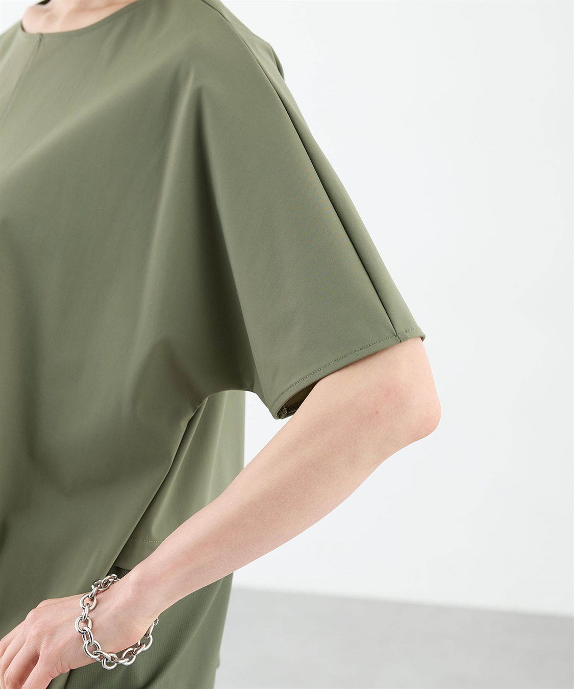 A/C DESIGN BY ALPHA CUBIC ストレッチナイロンラッシュドロストプルオーバー【接触冷感・UVカット・撥水】_sub_17